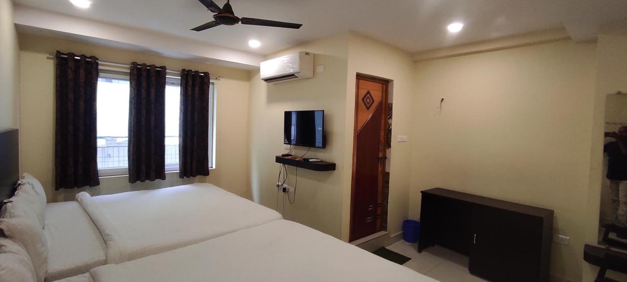 Arvind Stay Hotel, Rk Beach Vizag Visakhapatnam Extérieur photo